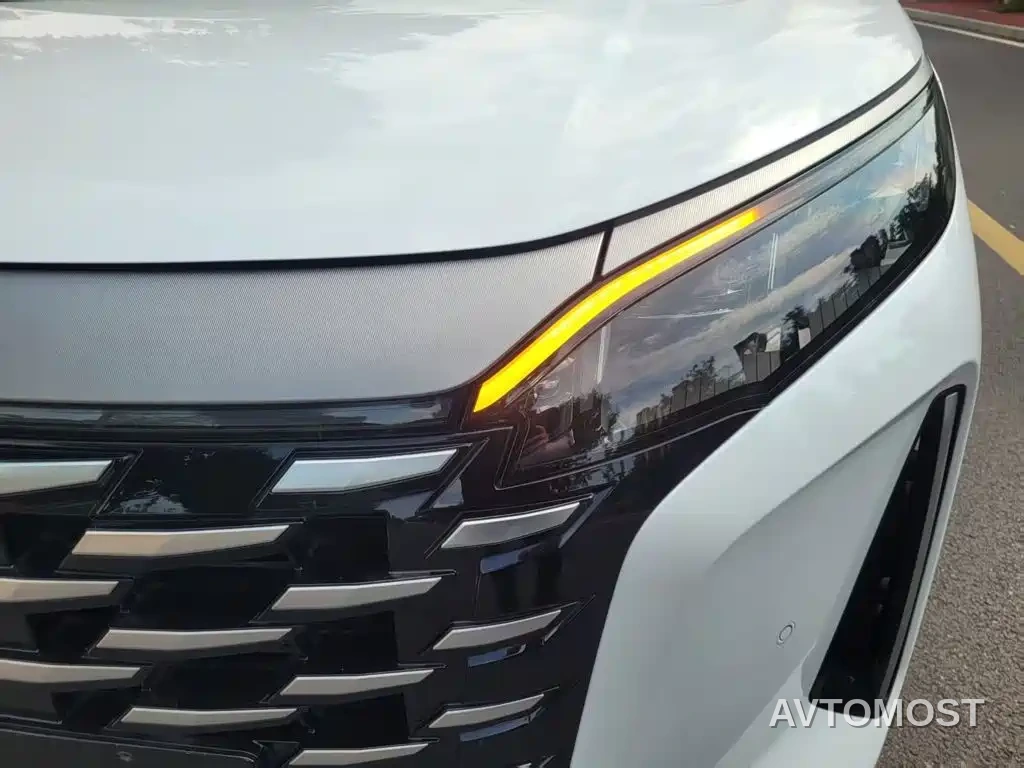 BYD Xia 2025 DM-i 1.5T 180km Excellence — фото 3