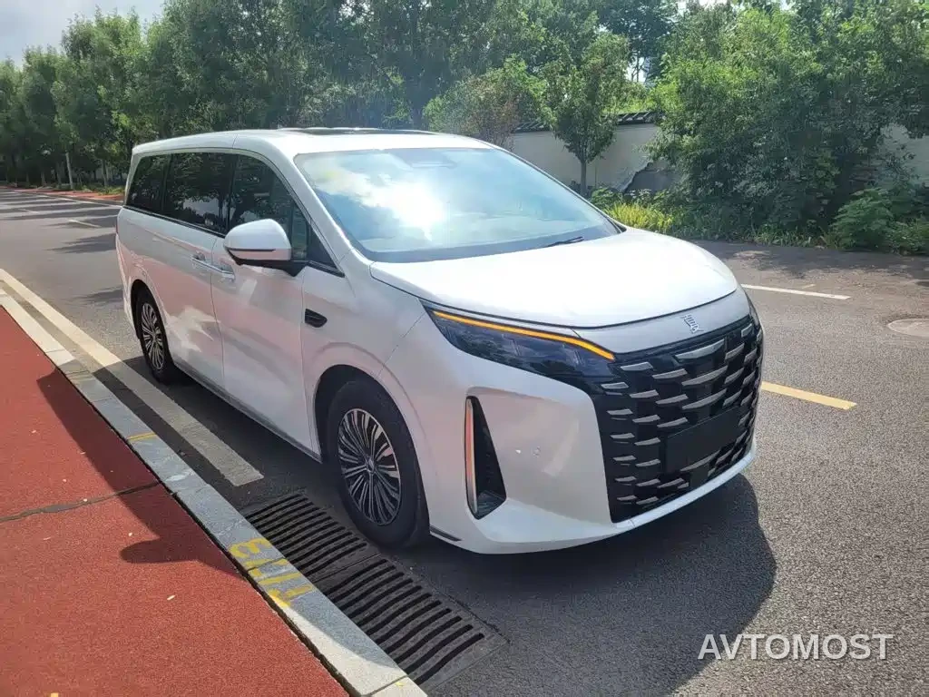 BYD Xia 2025 DM-i 1.5T 180km Excellence — фото 11