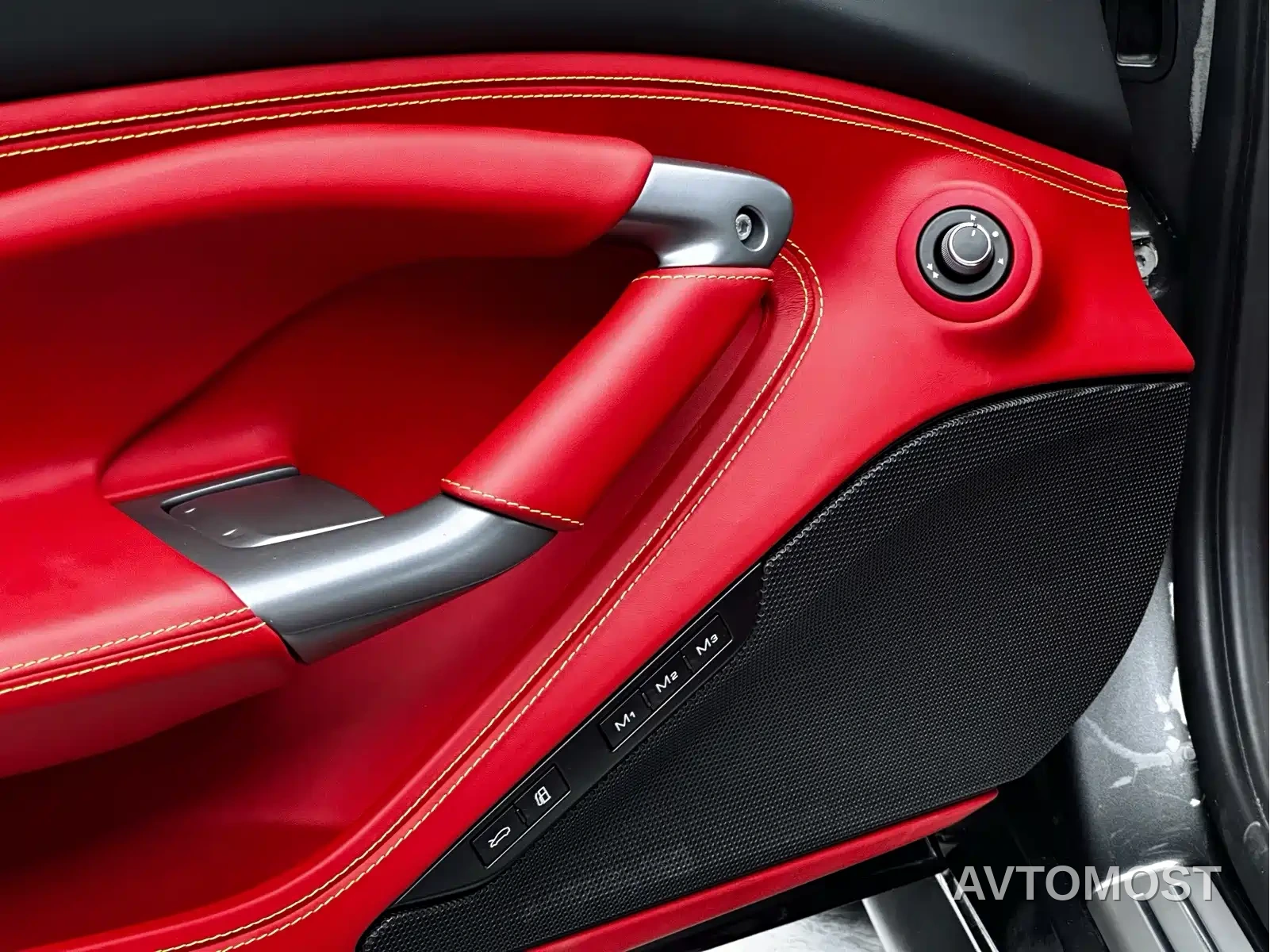 Ferrari F8 2019 Tributo 3.9T V8 — фото 17