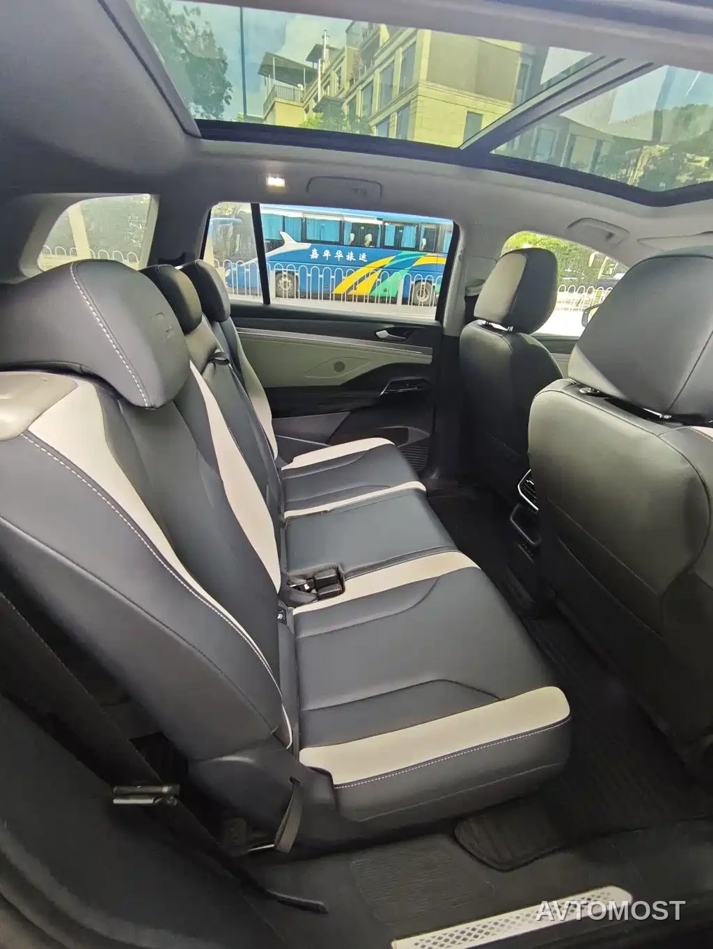 Volkswagen ID.6 CROZZ 2021 Long Range PURE+ Edition — фото 13