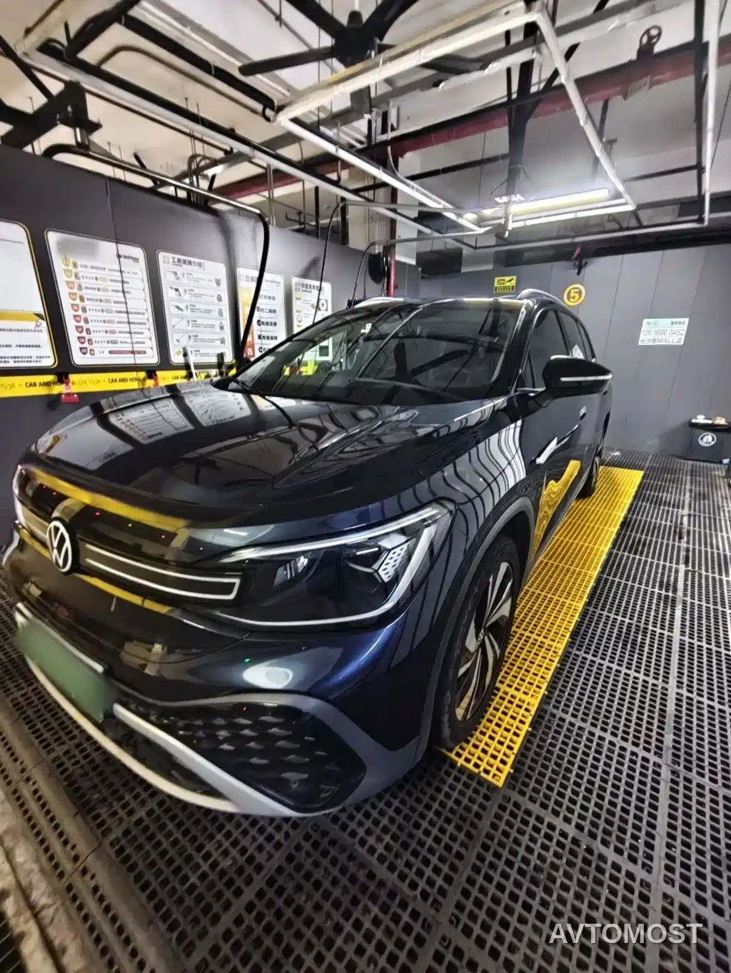 Volkswagen ID.6 CROZZ 2021 Long Range PURE+ Edition — фото 25