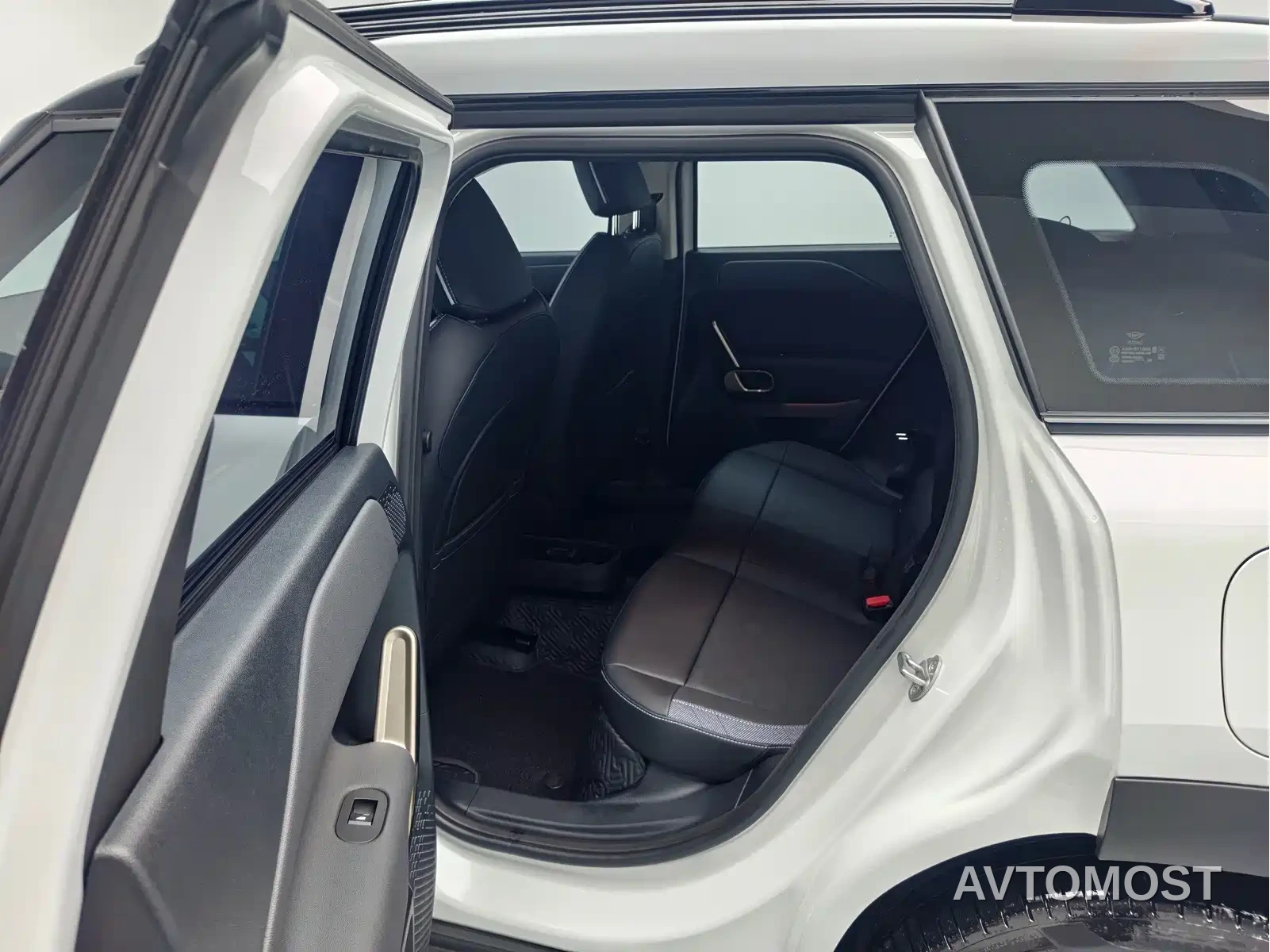 MINI Electric MINI ACEMAN 2025 E Classic — фото 12