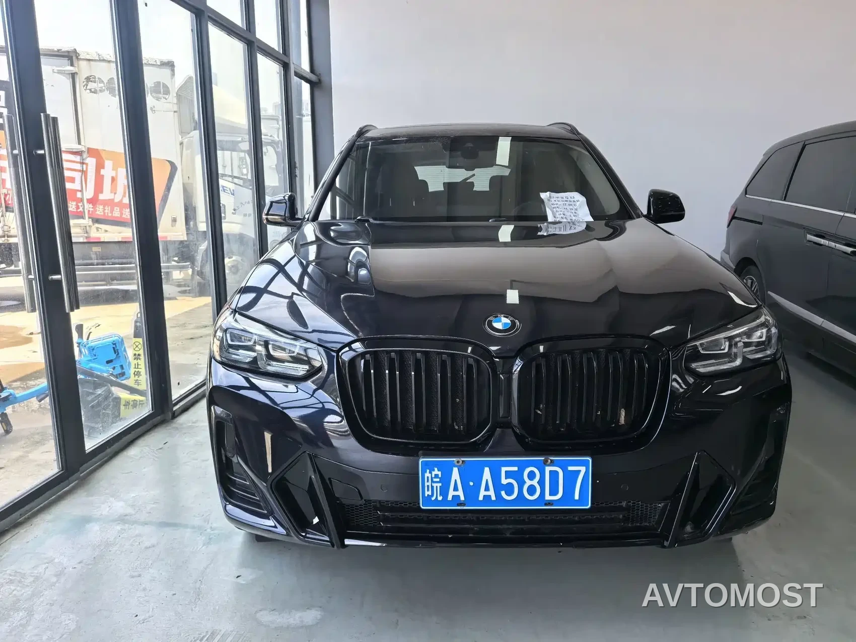 BMW X3 2022 Facelift xDrive30i Premium M Night Package — фото 3