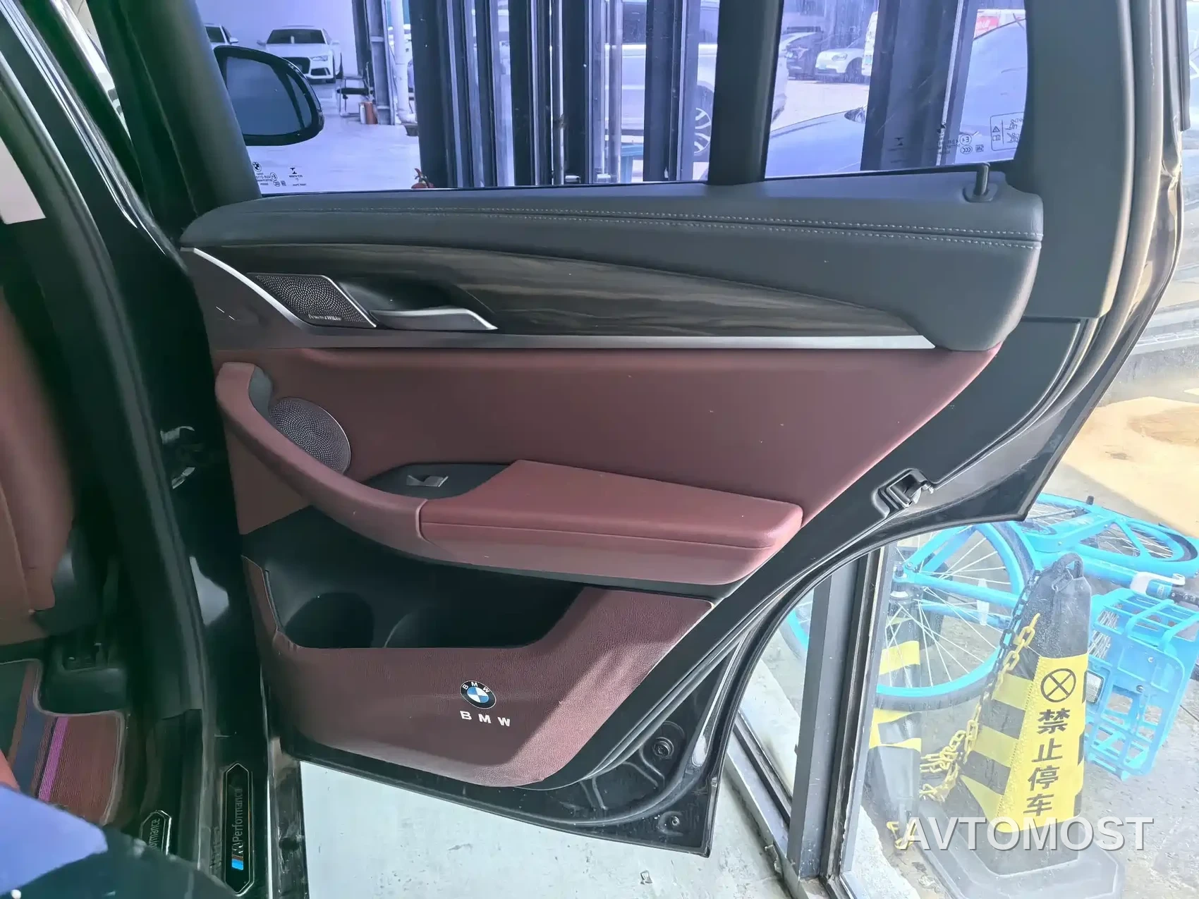 BMW X3 2022 Facelift xDrive30i Premium M Night Package — фото 10