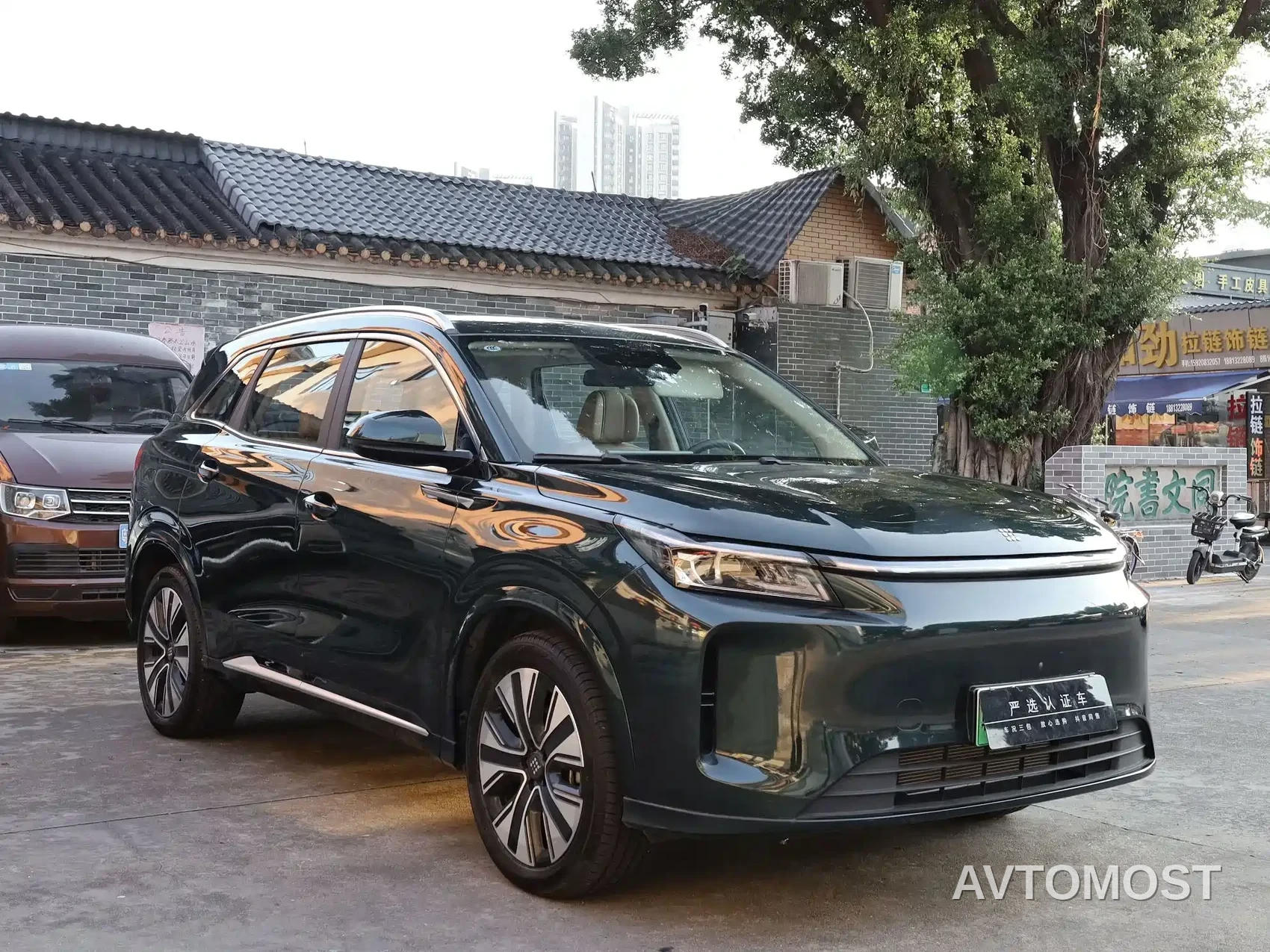 Landian E5 PLUS 2025 120km Standard Travel Custom Edition 7-seater — фото 3