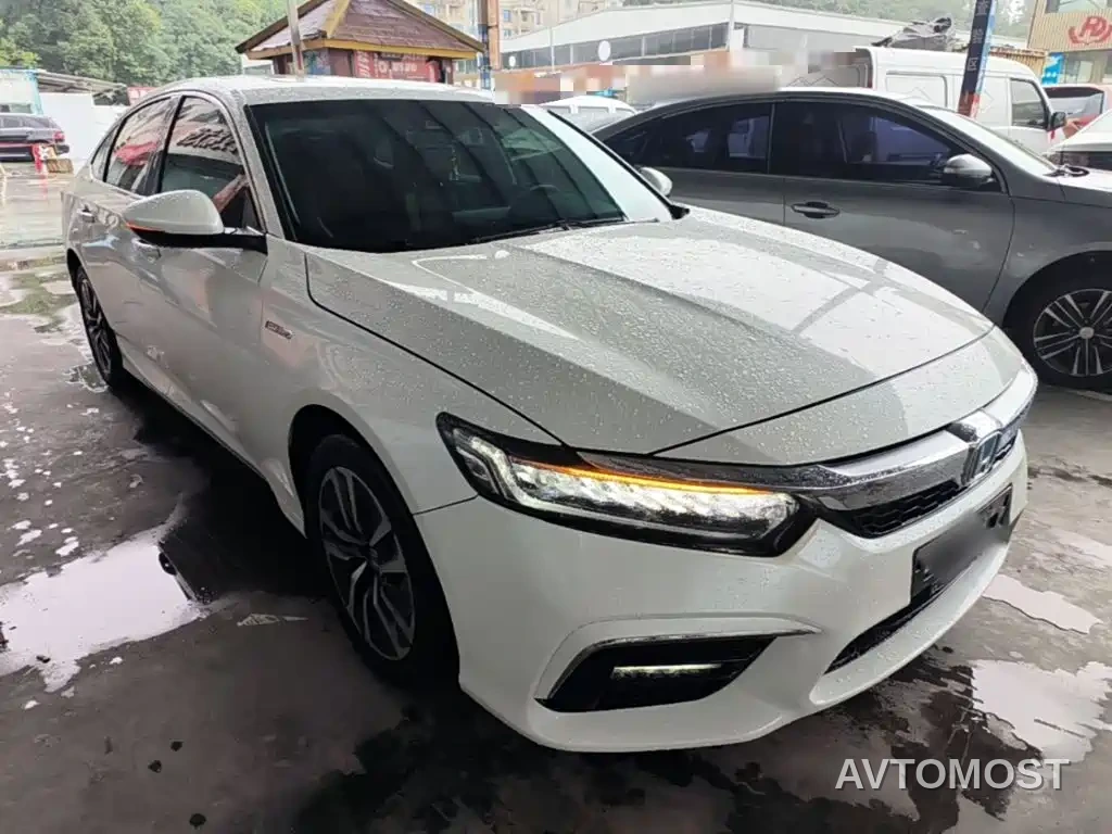 Honda Inspire 2019 Sharp Hybrid 2.0L Pure Elegance China VI — фото 4