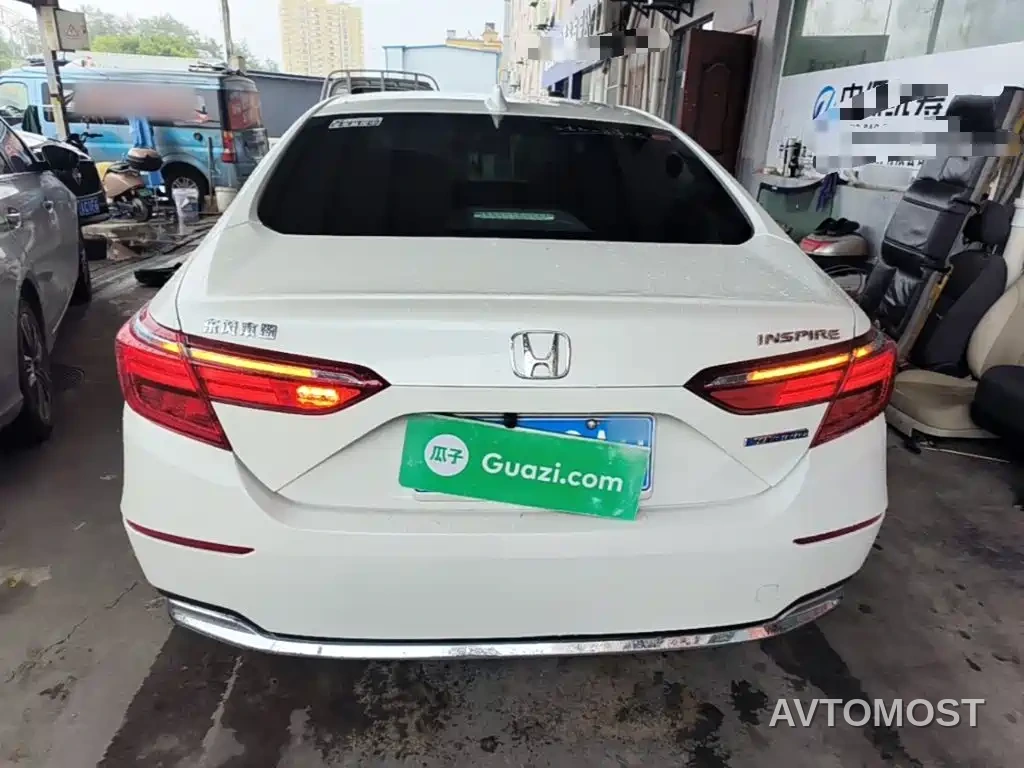 Honda Inspire 2019 Sharp Hybrid 2.0L Pure Elegance China VI — фото 5