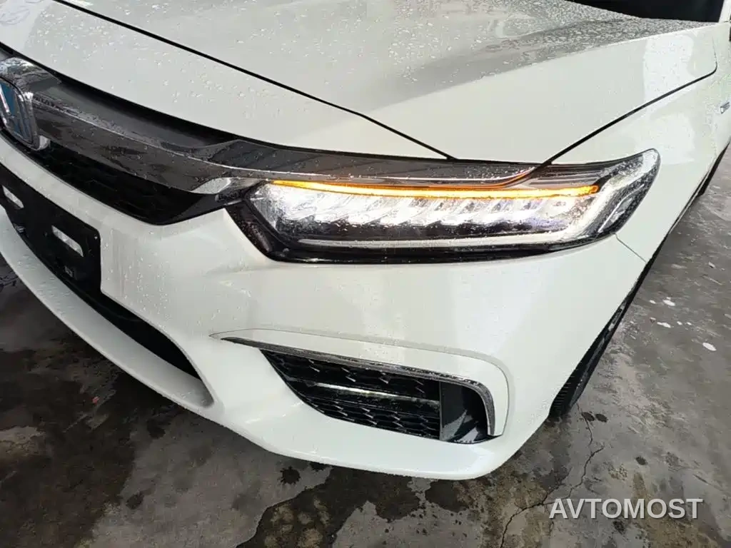 Honda Inspire 2019 Sharp Hybrid 2.0L Pure Elegance China VI — фото 22