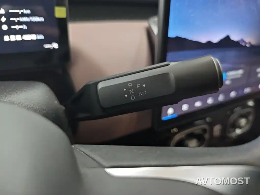 AION UT 2025 Model 330 Starlight Edition — фото 11