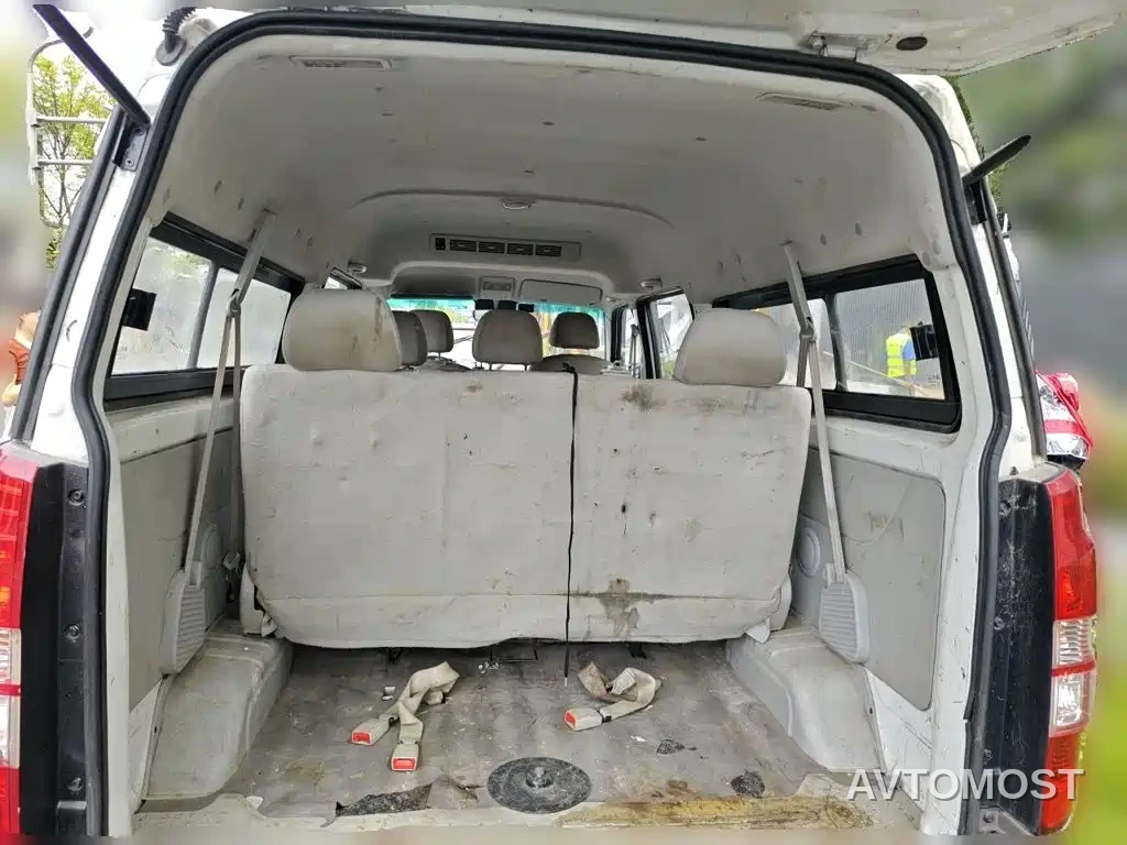 Jinbei New Hiace X30L CNG 2021 1.5L CNG Wealth Single Evaporator AC Passenger Van SWCC15M — фото 8
