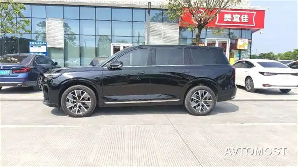 GAC Trumpchi Vision S9 2025 1.5T Hybrid Premium — фото 3