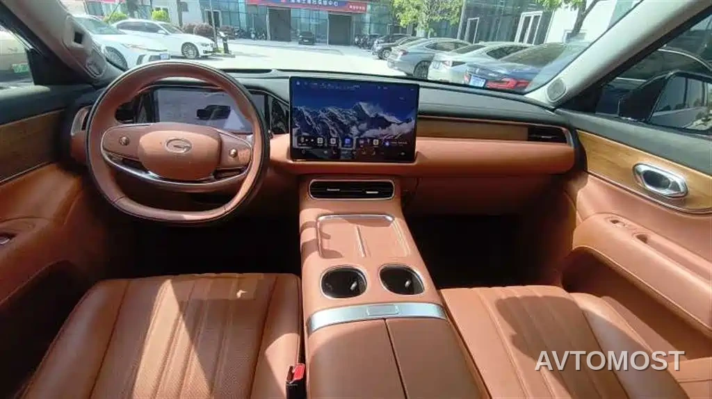 GAC Trumpchi Vision S9 2025 1.5T Hybrid Premium — фото 7