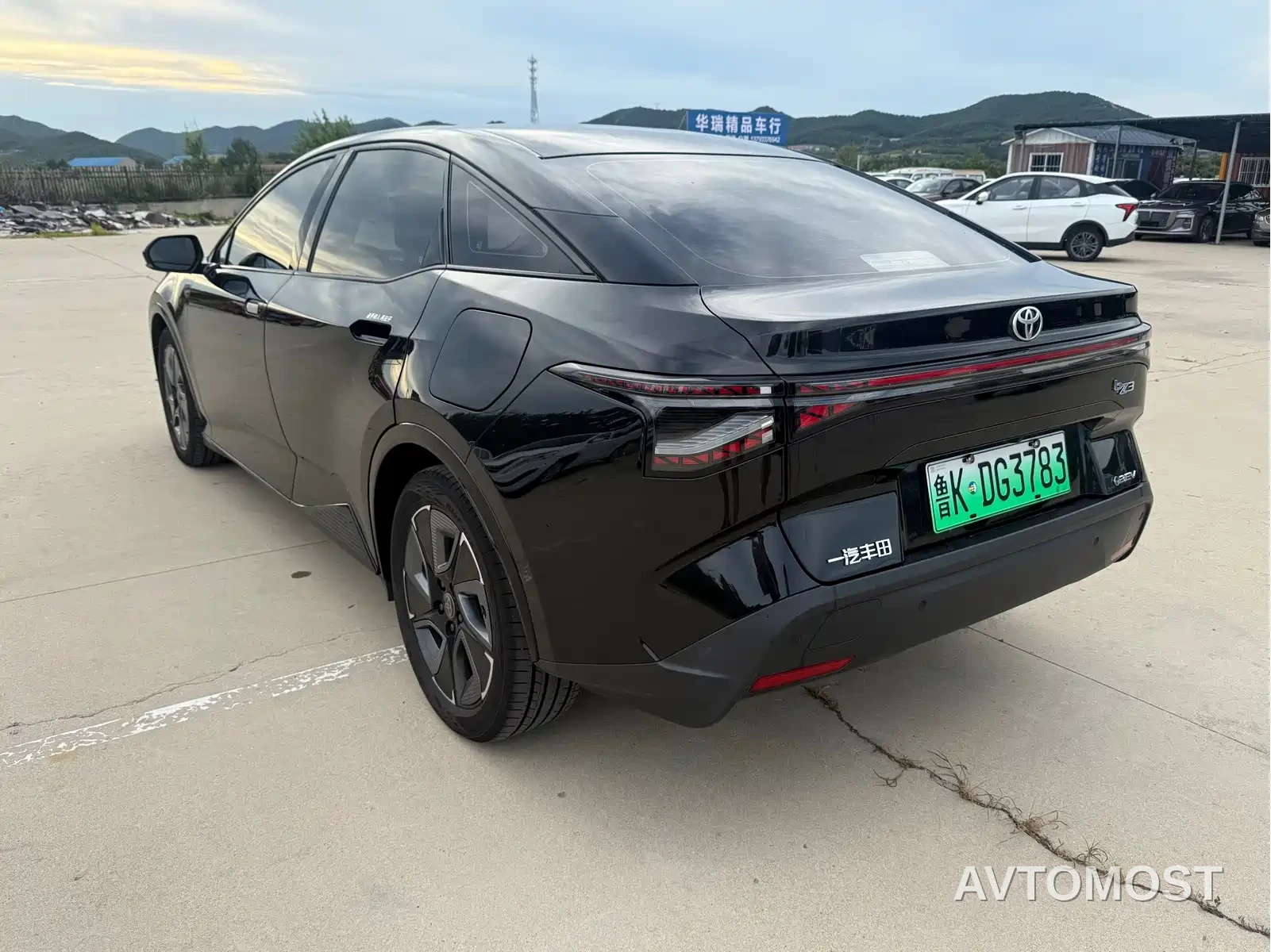 Toyota bZ3 2023 517km Elite PRO — фото 6