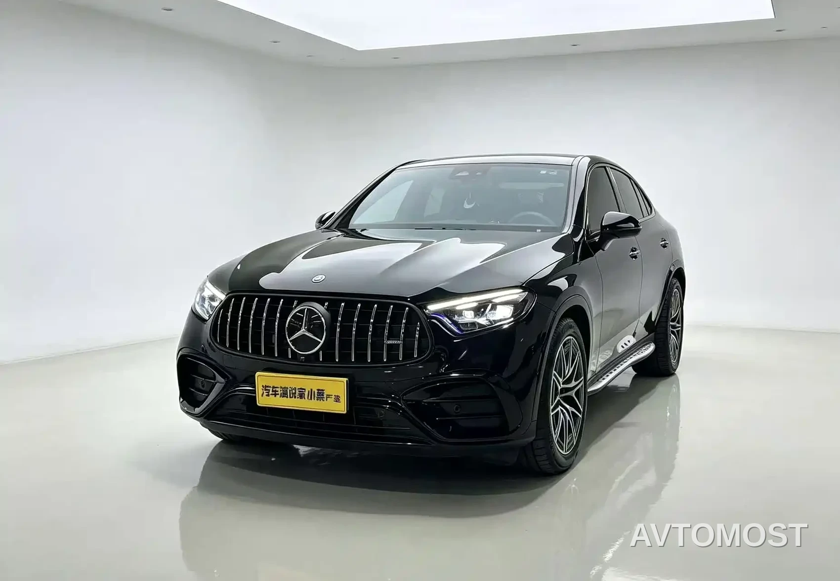 Mercedes-Benz GLC Coupe AMG 2024 AMG GLC 43 4MATIC Coupe SUV — фото 2