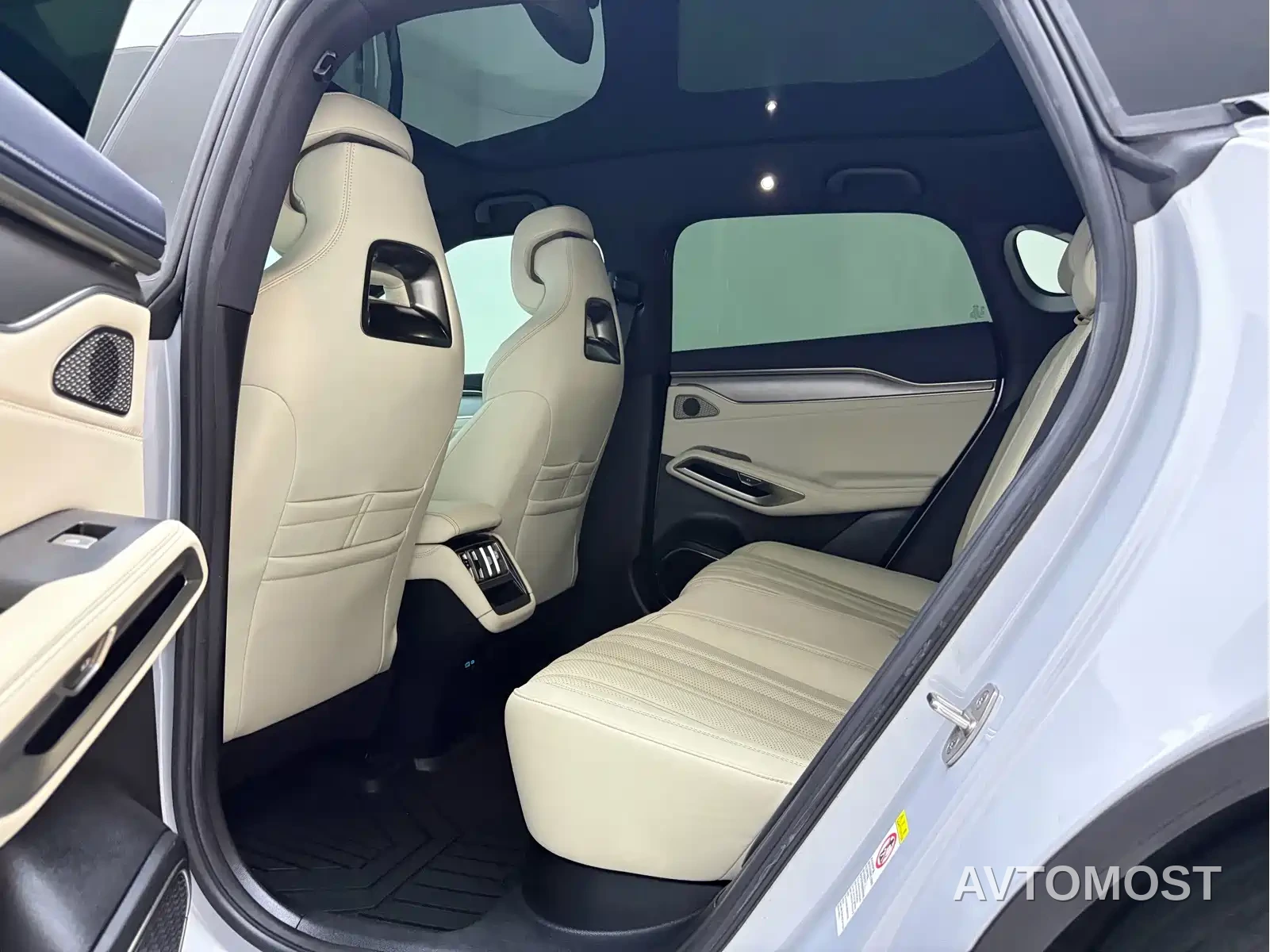 BYD Song L EV 2024 550km Surpassing Type — фото 5