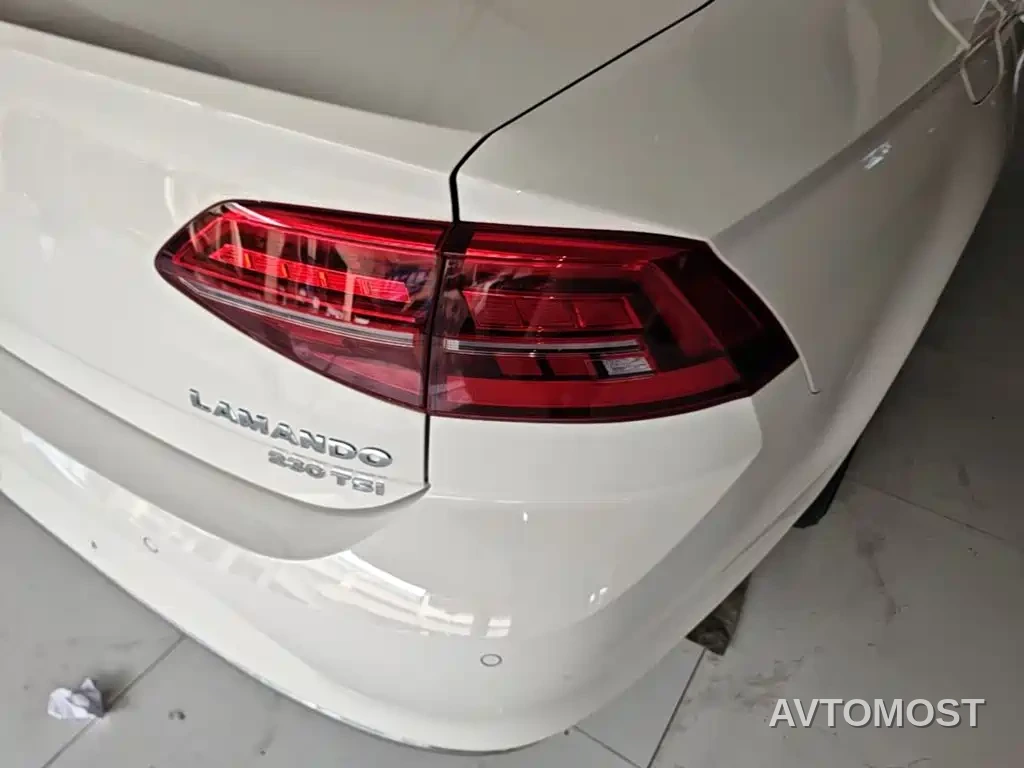 Volkswagen Lamando 2021 230TSI DSG Fashion Edition — фото 7