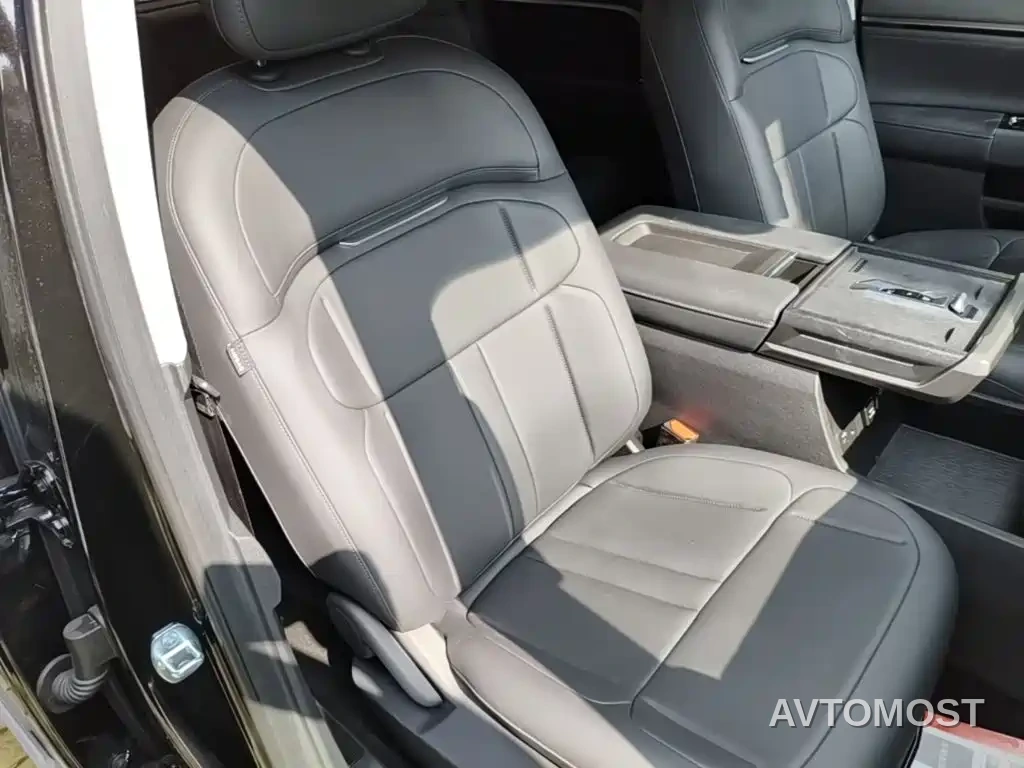 SAIC Maxus Interstellar X 2025 2.5T Luxury Edition — фото 21