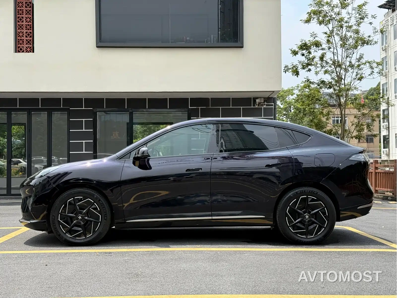 GAC Haobo Hyper HT 2023 670 RWD Ultra High Voltage Edition — фото 7
