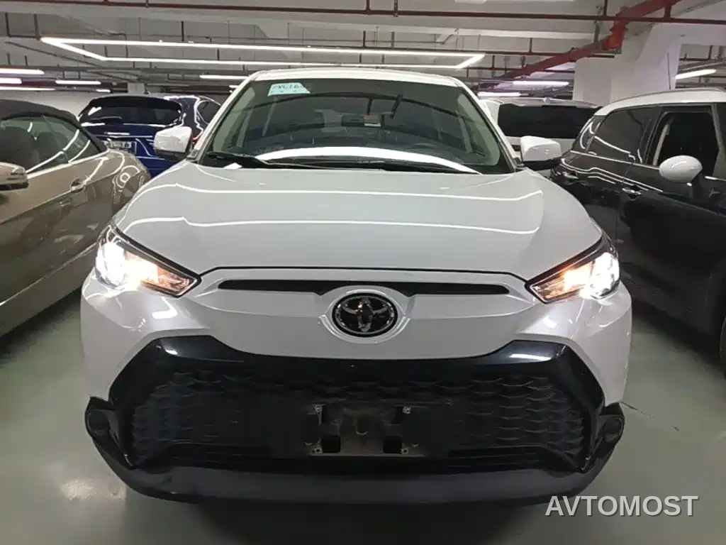 Toyota Frontlander 2022 2.0L CVT Elite — фото 1
