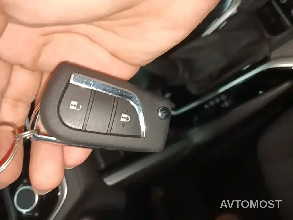 Toyota Frontlander 2022 2.0L CVT Elite — фото 4