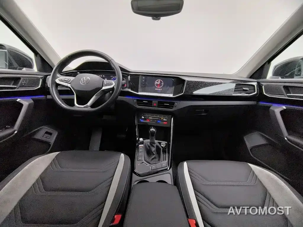 Volkswagen Tayron GTE Plug-in Hybrid 2020 Model 1.4T Luxury — фото 4