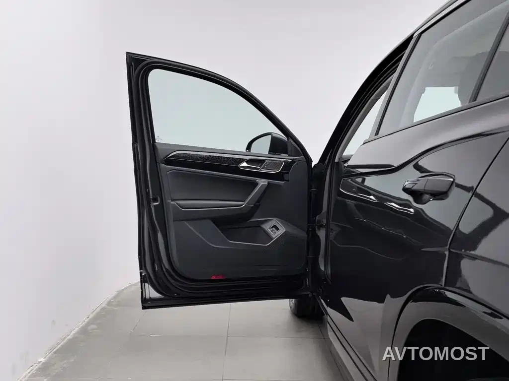 Volkswagen Tayron GTE Plug-in Hybrid 2020 Model 1.4T Luxury — фото 7