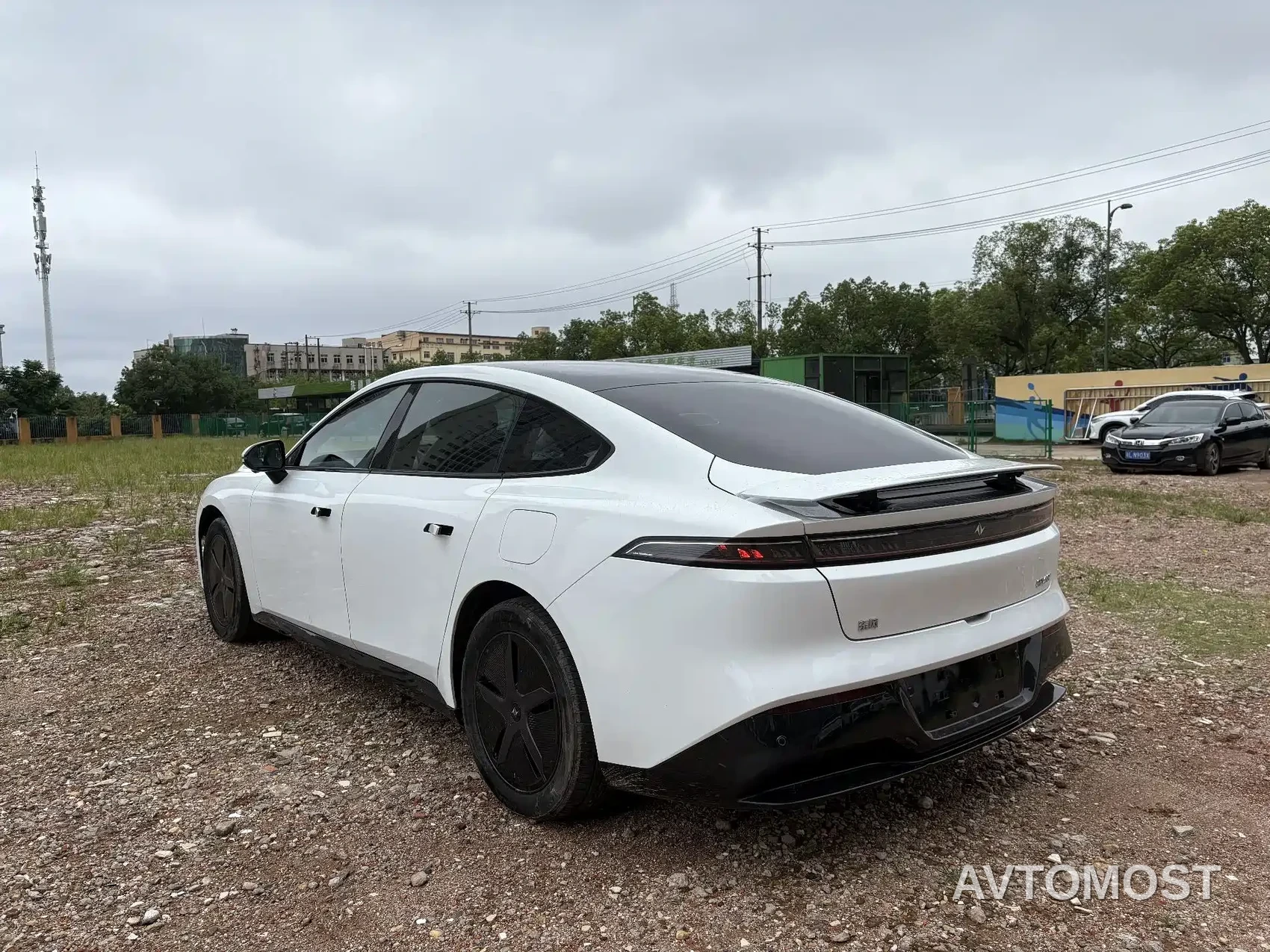 Dongfeng Yipai eπ007 2024 Pure Electric 530Air Edition — фото 4