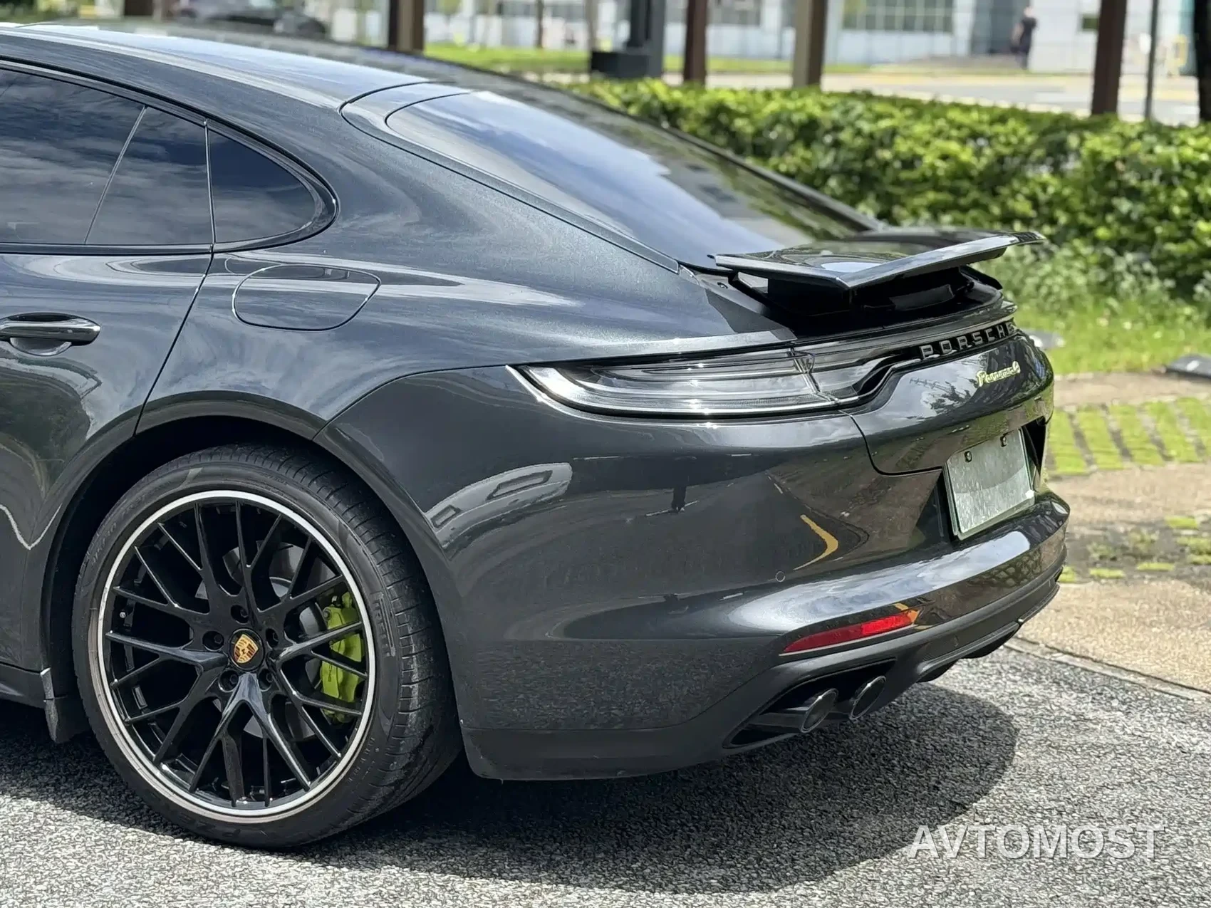 Porsche Panamera New Energy 2023 Facelift Panamera 4 E-Hybrid Platinum Edition 2.9T — фото 8