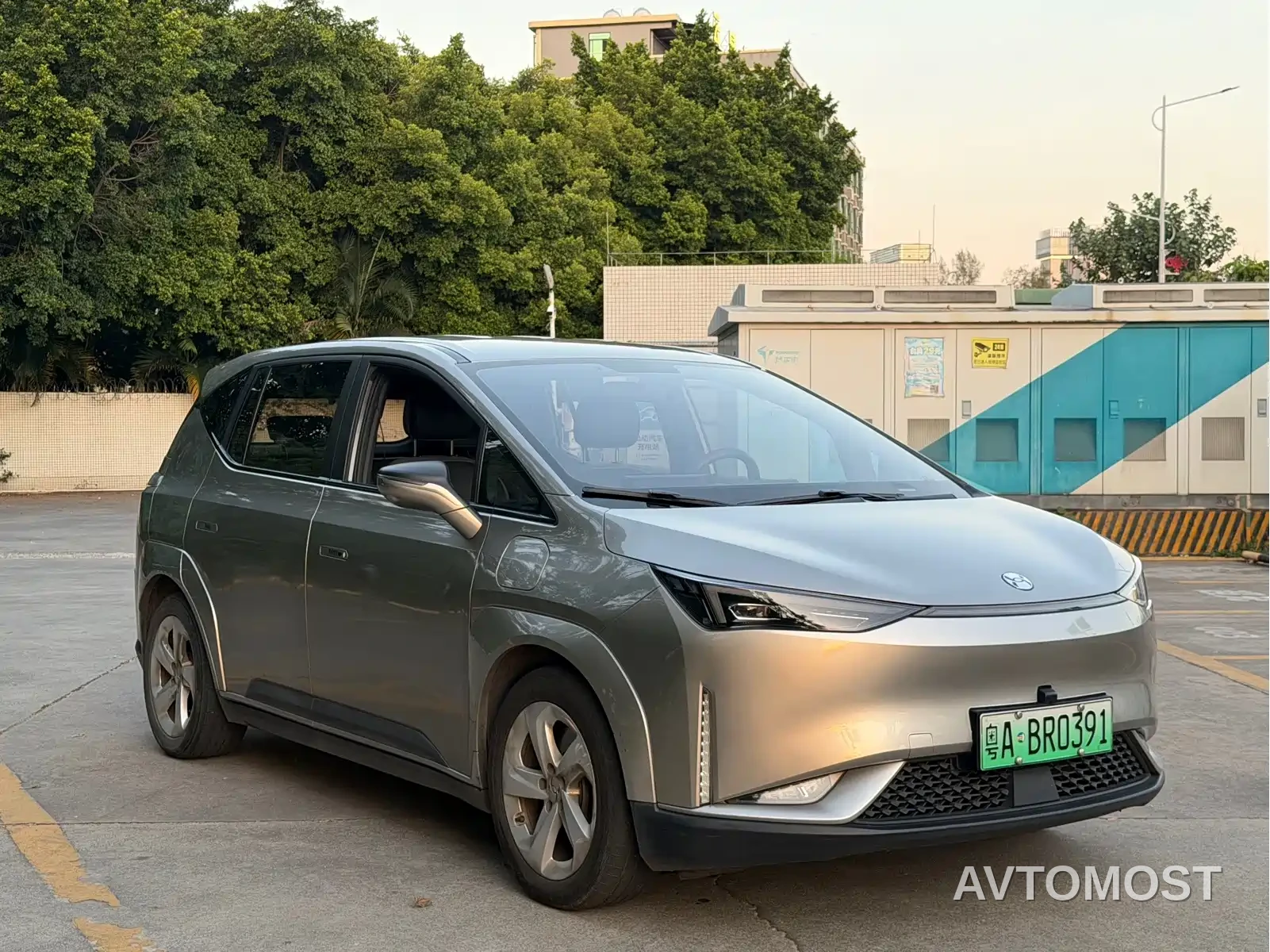 Hycan Z03 2022 430km Trend Edition 135kW 55.5kWh — фото 2