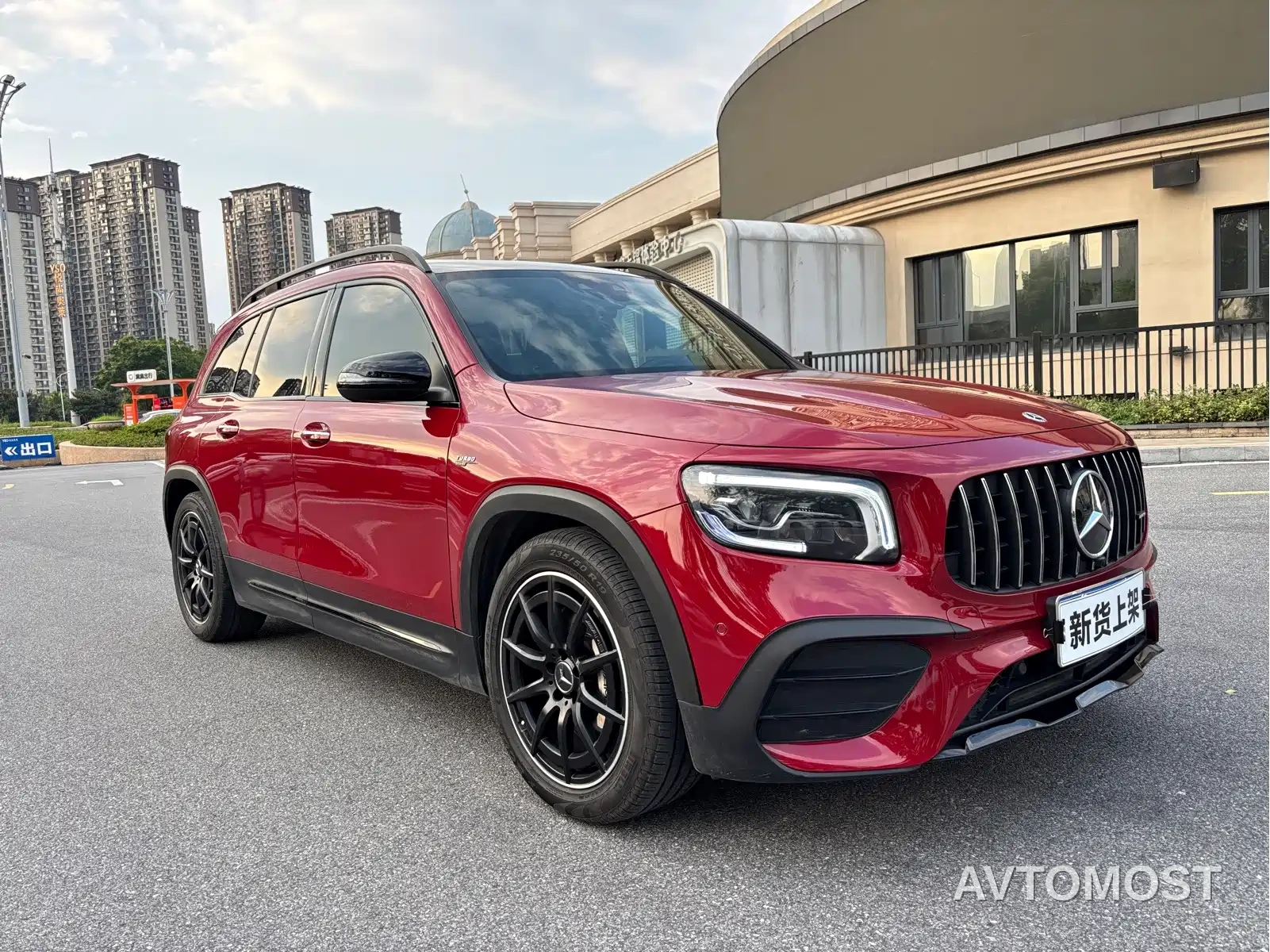 Mercedes-Benz GLB AMG 2021 Facelift AMG GLB 35 4MATIC — фото 3