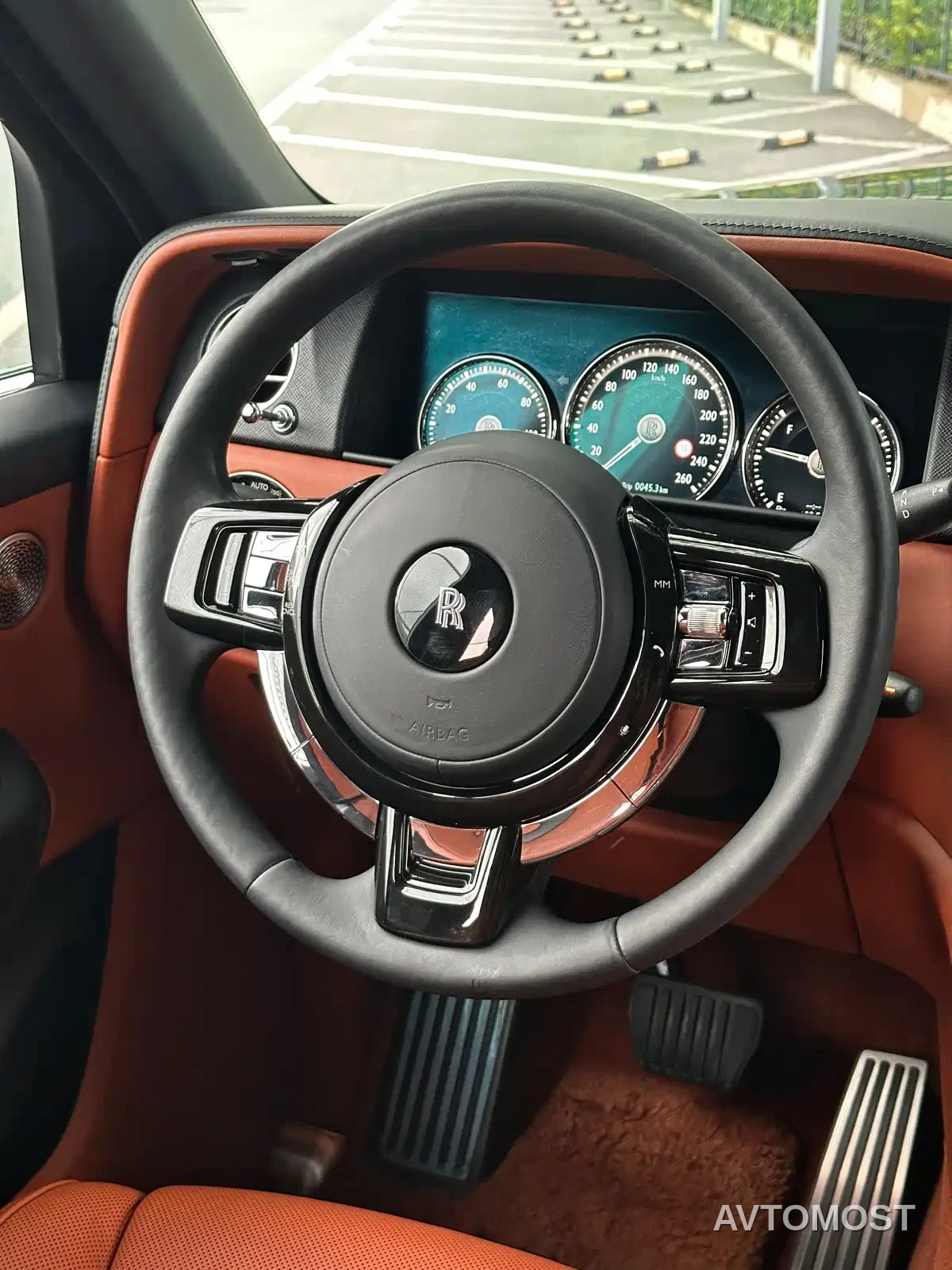 Rolls-Royce Cullinan 2018 4-Seater Version — фото 25