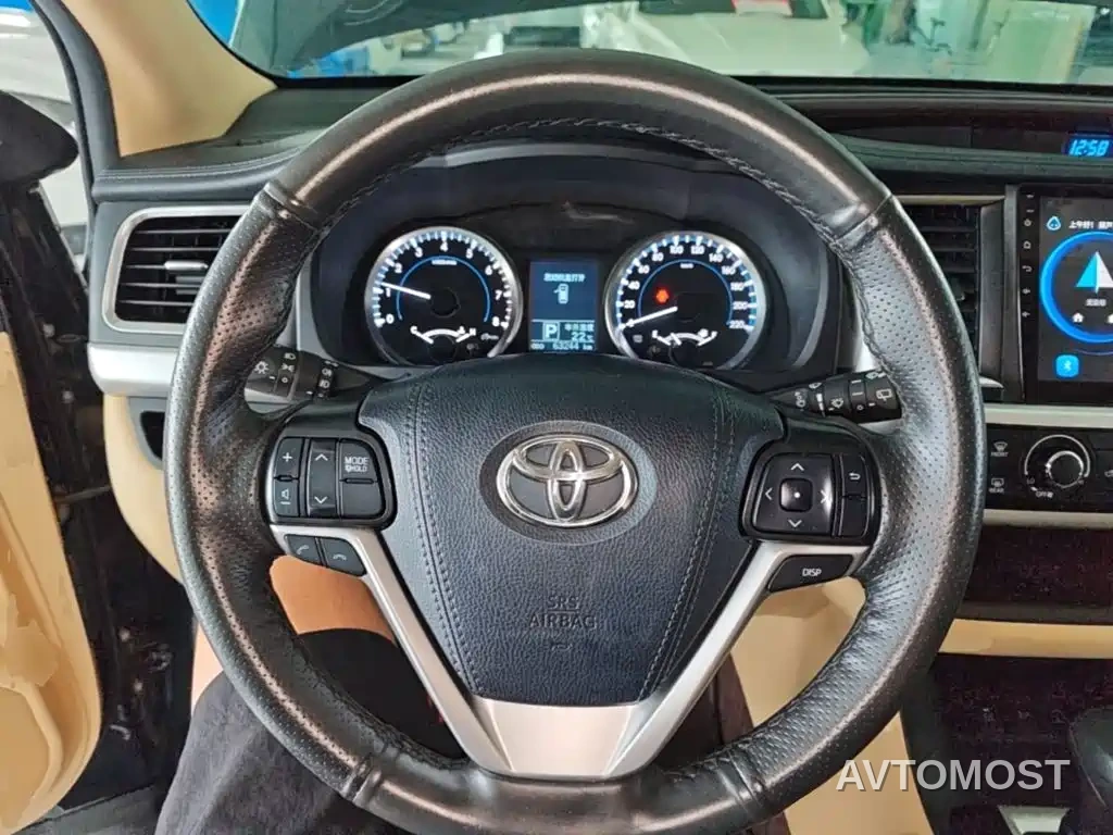 Toyota Highlander 2021 2.0T AWD Elite 7-Seater — фото 7