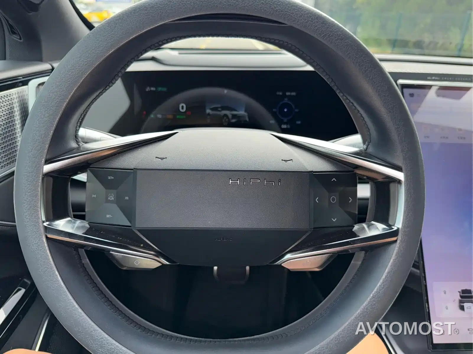 HiPhi Y 2023 560km Pioneer Edition — фото 5