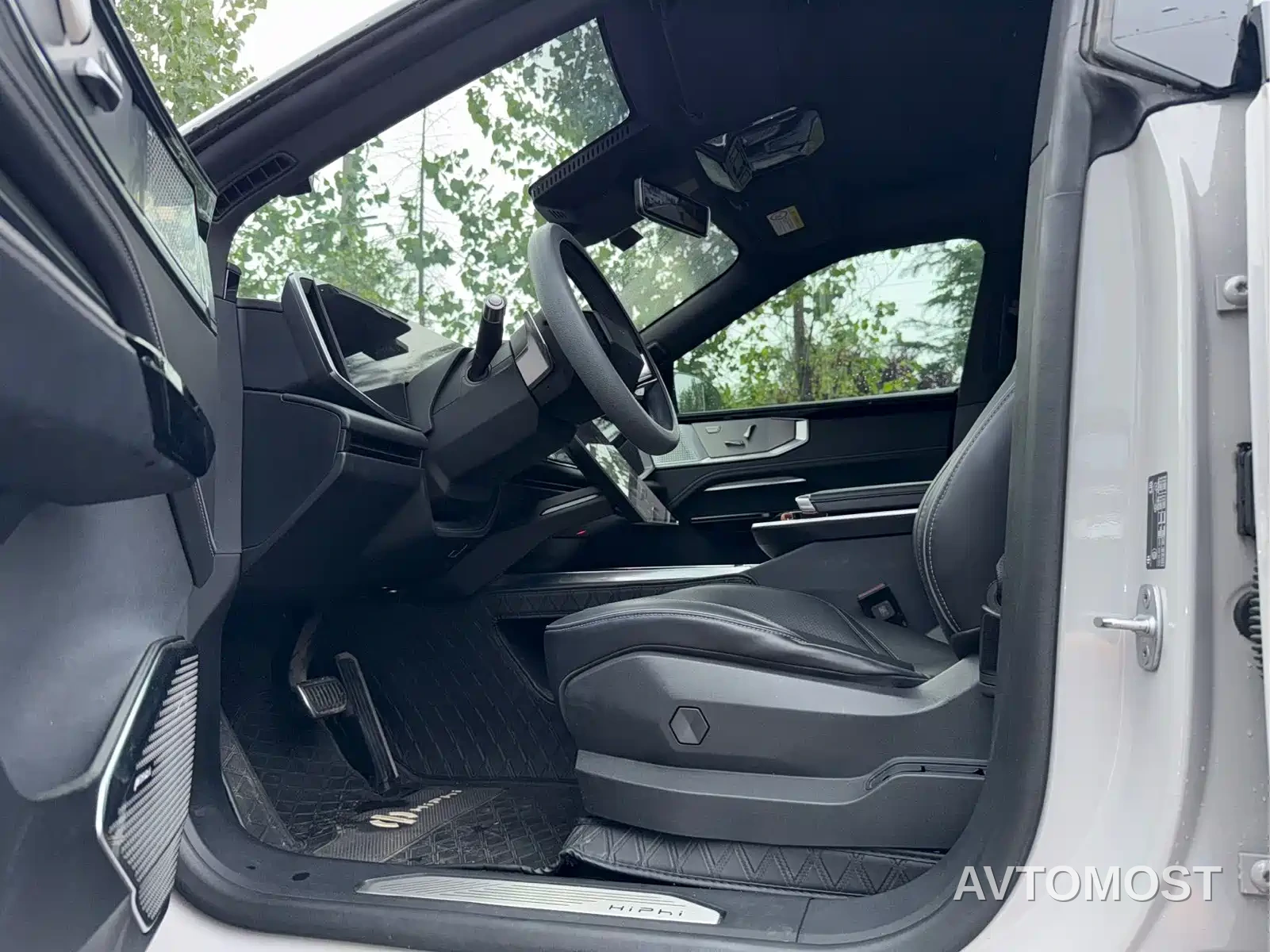 HiPhi Y 2023 560km Pioneer Edition — фото 7