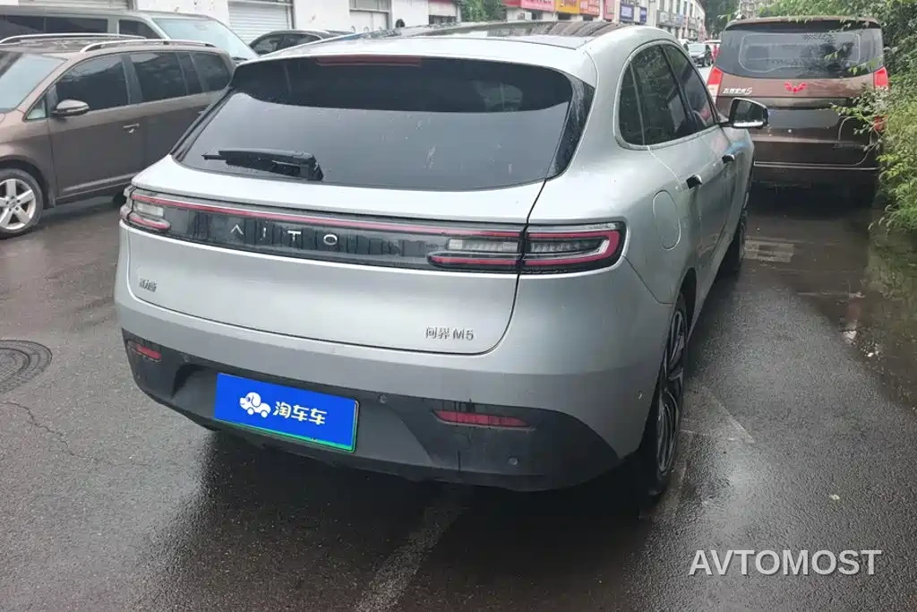 AITO M5 2022 Extended Range RWD Standard — фото 3