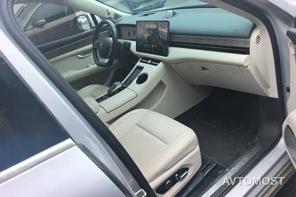 AITO M5 2022 Extended Range RWD Standard — фото 8