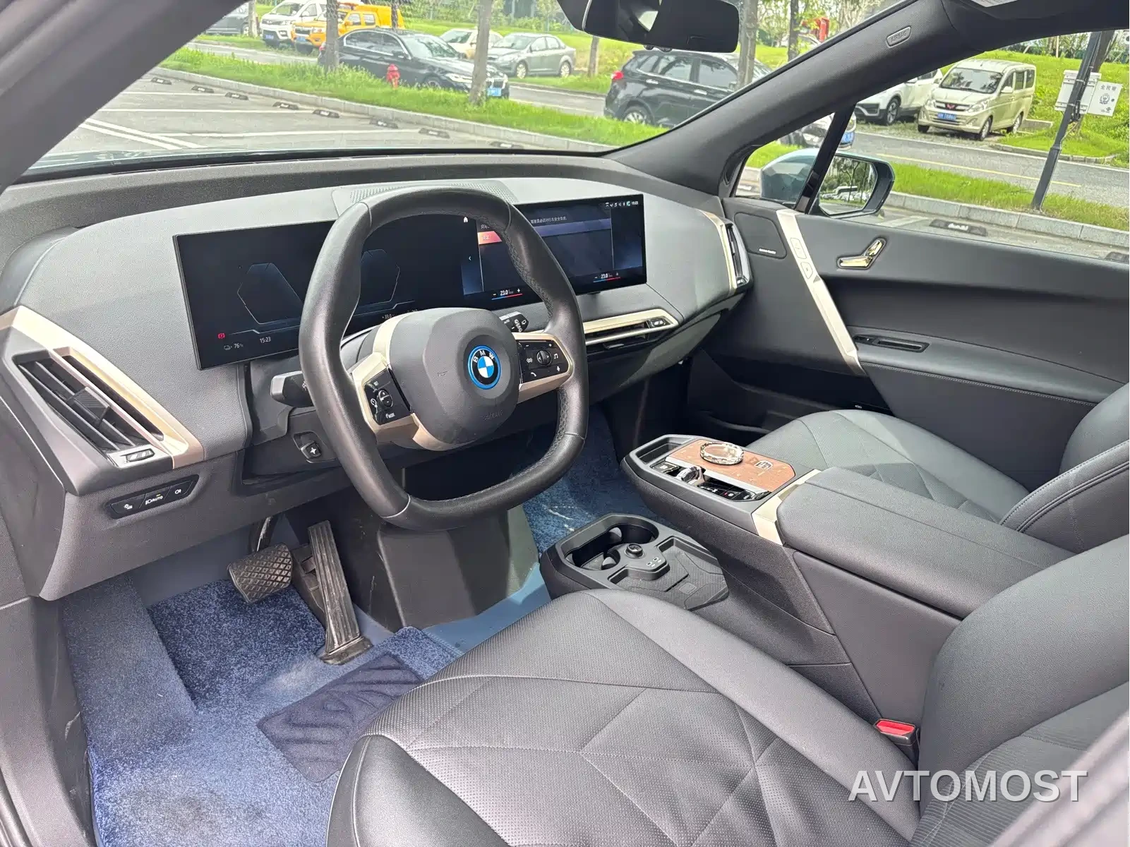 BMW iX 2022 xDrive40 — фото 4