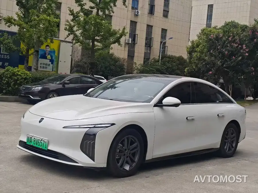 Dongfeng Fengxing Stellar S7 2025 555 Fortune Edition