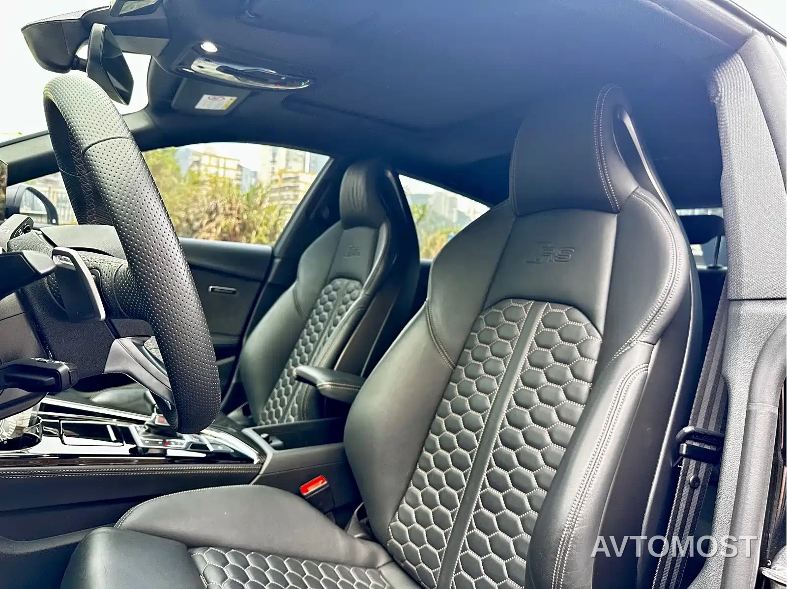 Audi RS 5 2023 Model RS 5 2.9T Sportback Dark Gold Edition — фото 18