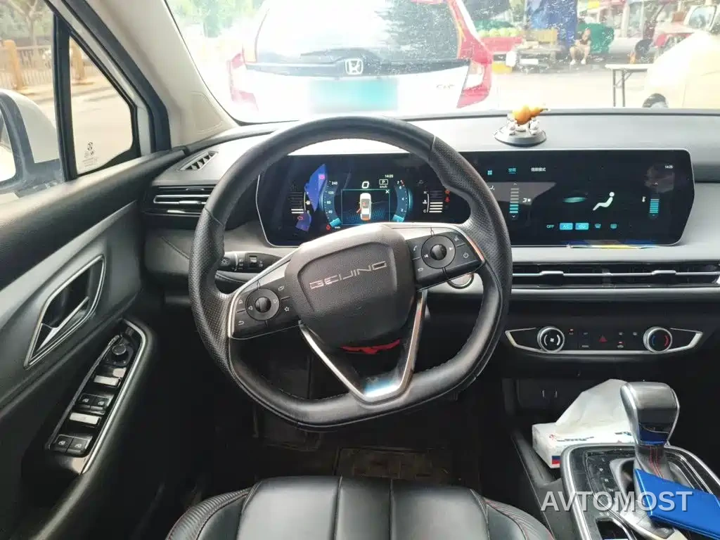 BAIC Beijing U5 PLUS 2021 1.5L CVT Luxury Edition — фото 2