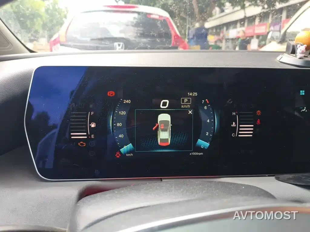 BAIC Beijing U5 PLUS 2021 1.5L CVT Luxury Edition — фото 3