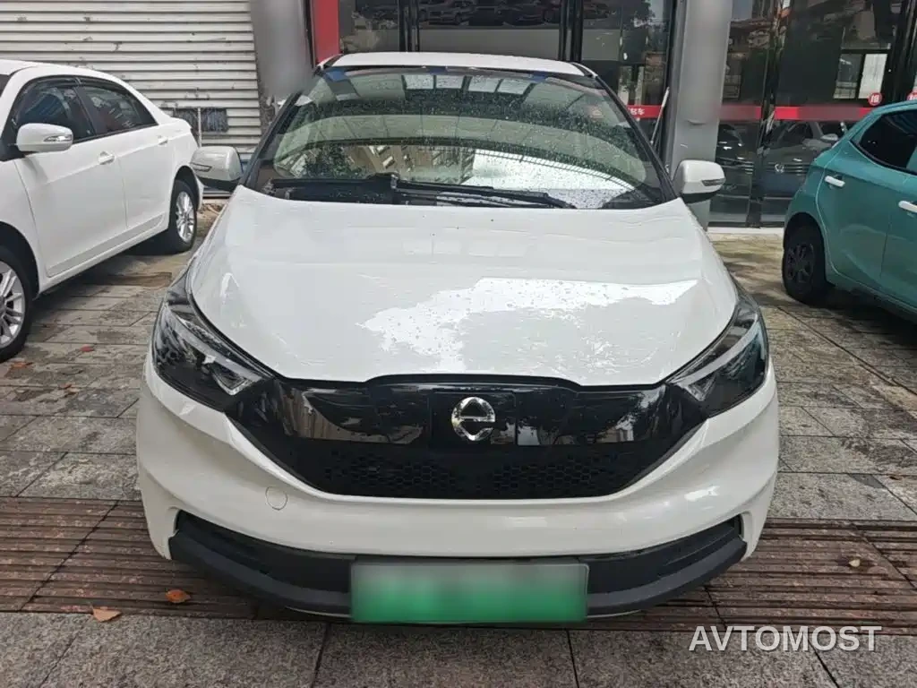 JMCG New Energy Yizhi EV3 2022 Mini Radar Joy Run Edition — фото 2