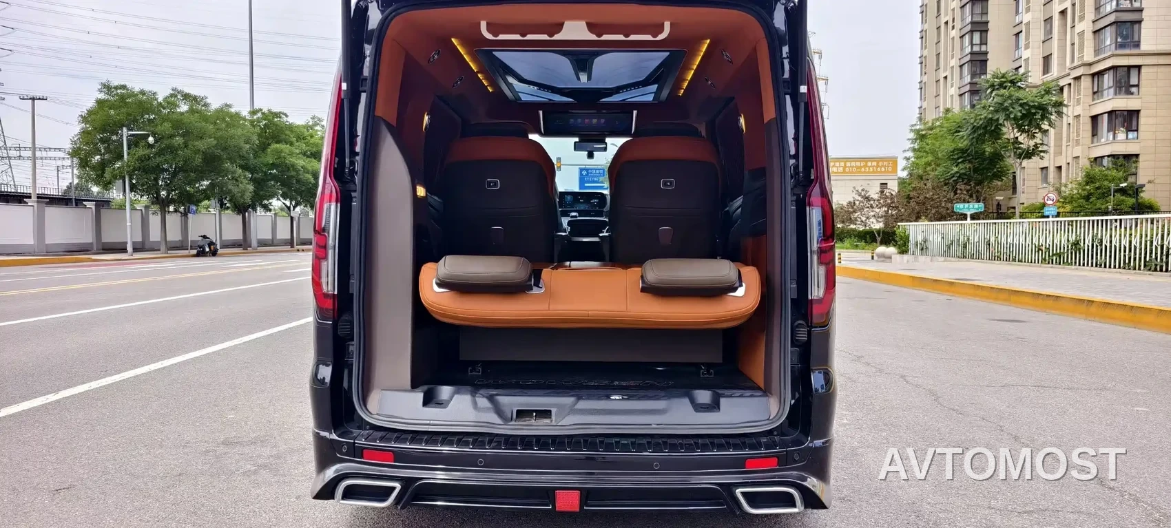 Juntian Granvia 2025 High Roof 2WD Starlight Edition — фото 11