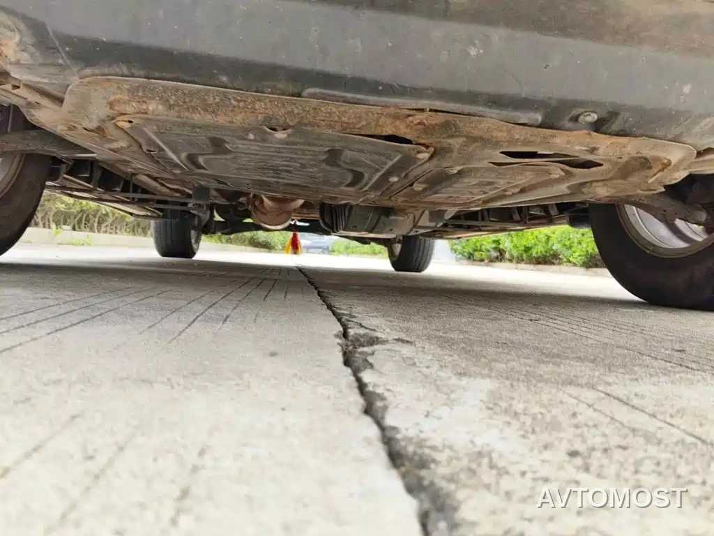 Haval M6 2021 PLUS 1.5T Manual Luxury Smart Connect — фото 2