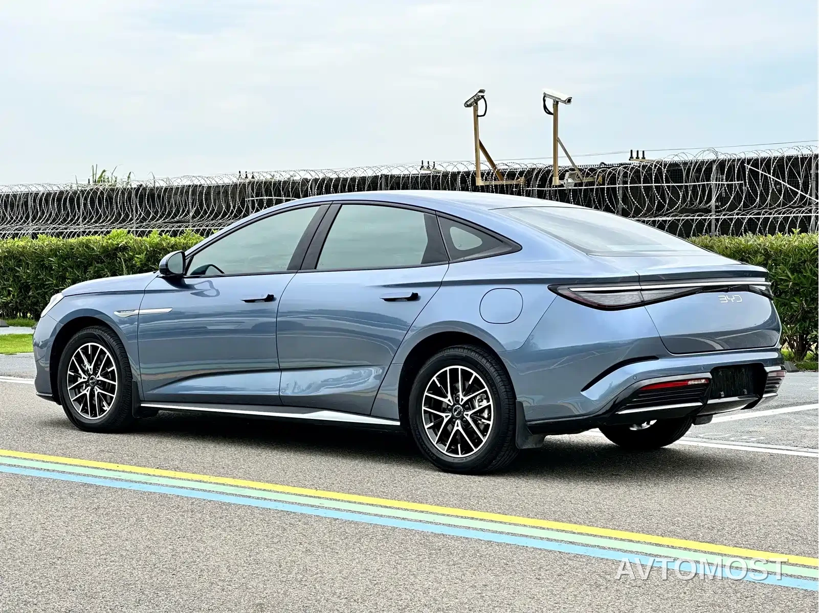 BYD Seal 07 DM-i 2025 DM-i 1.5L 70km Elite — фото 6