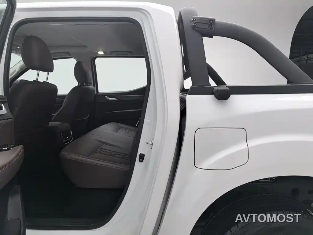 Dongfeng Rich 7 2023 2.3T Automatic 4WD Diesel Flagship Version — фото 14