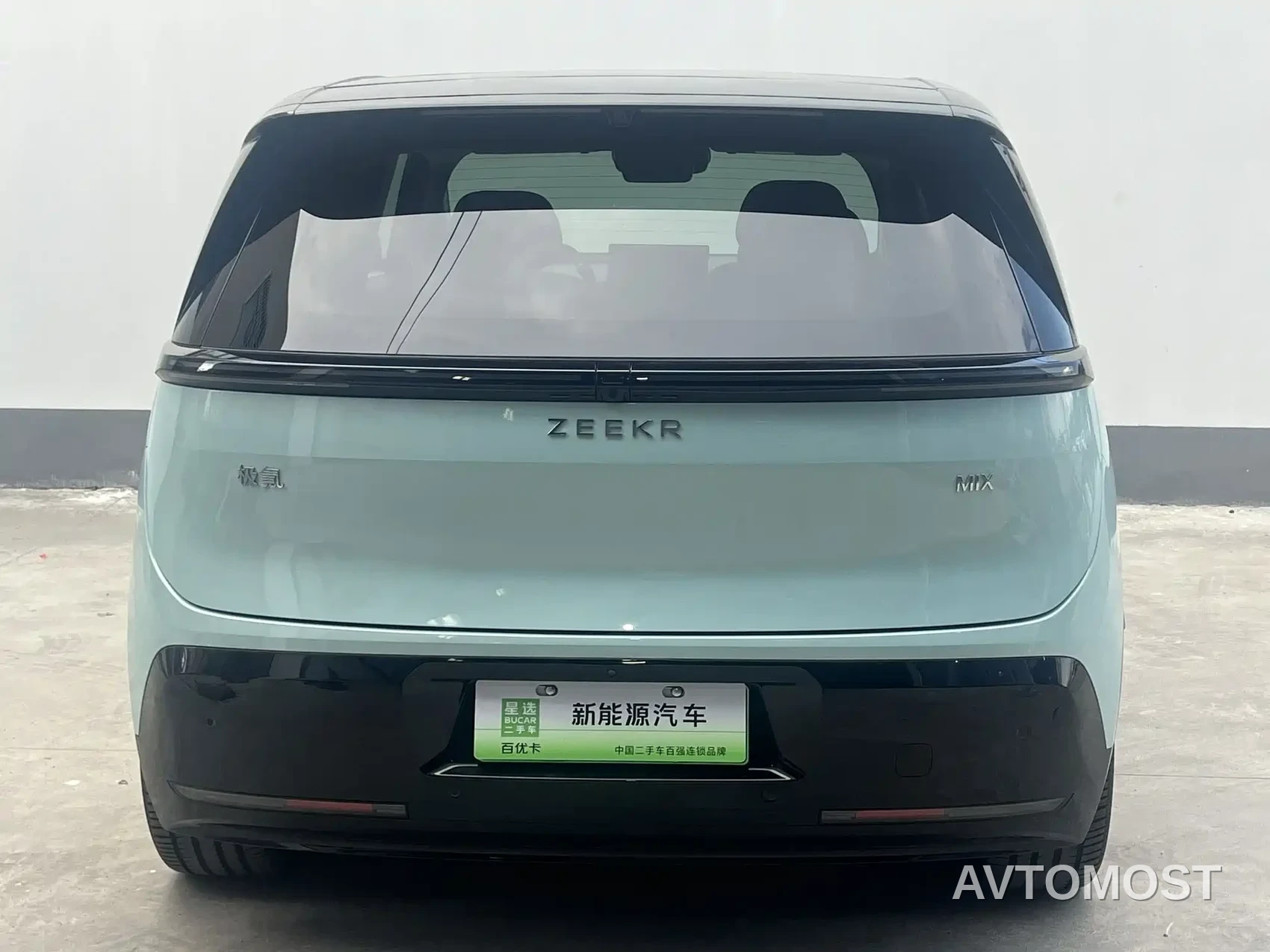Zeekr MIX 2025 Smart Driving Edition — фото 8