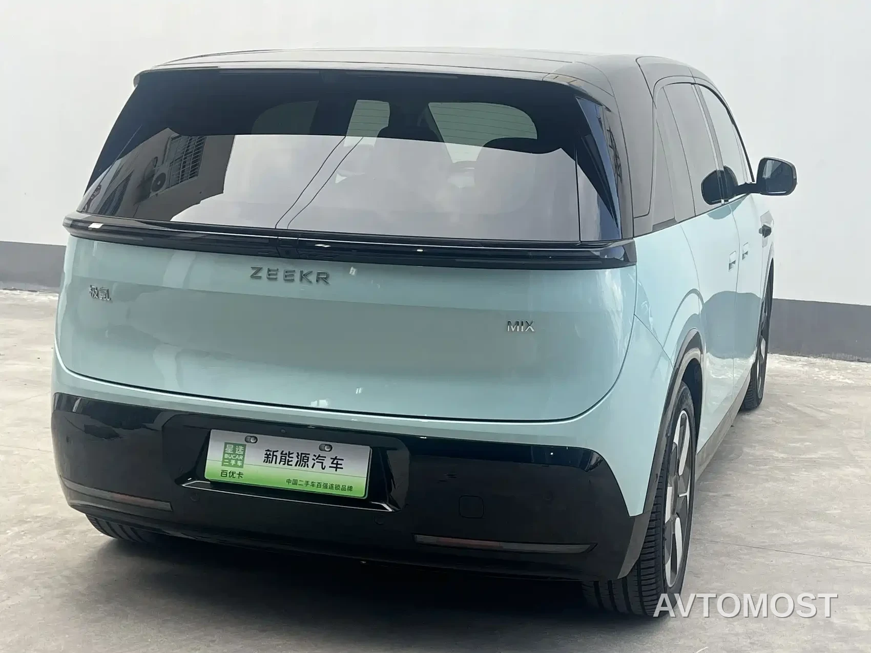 Zeekr MIX 2025 Smart Driving Edition — фото 9