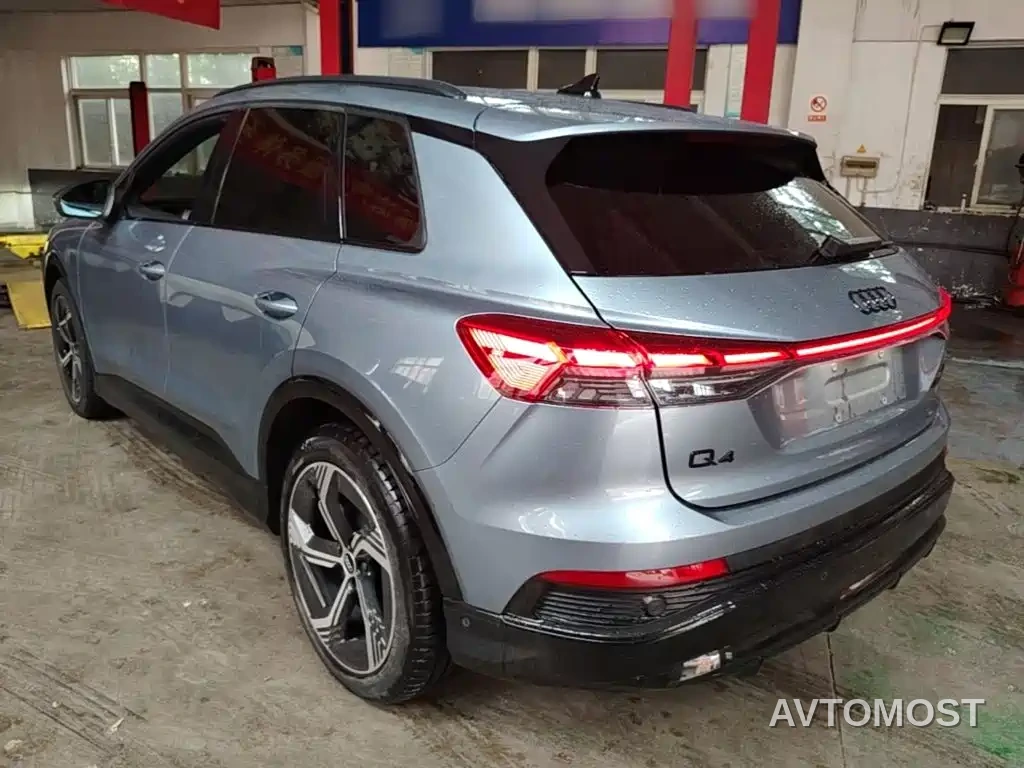 Audi Q4 e-tron 2022 40 e-tron Creation Edition — фото 5