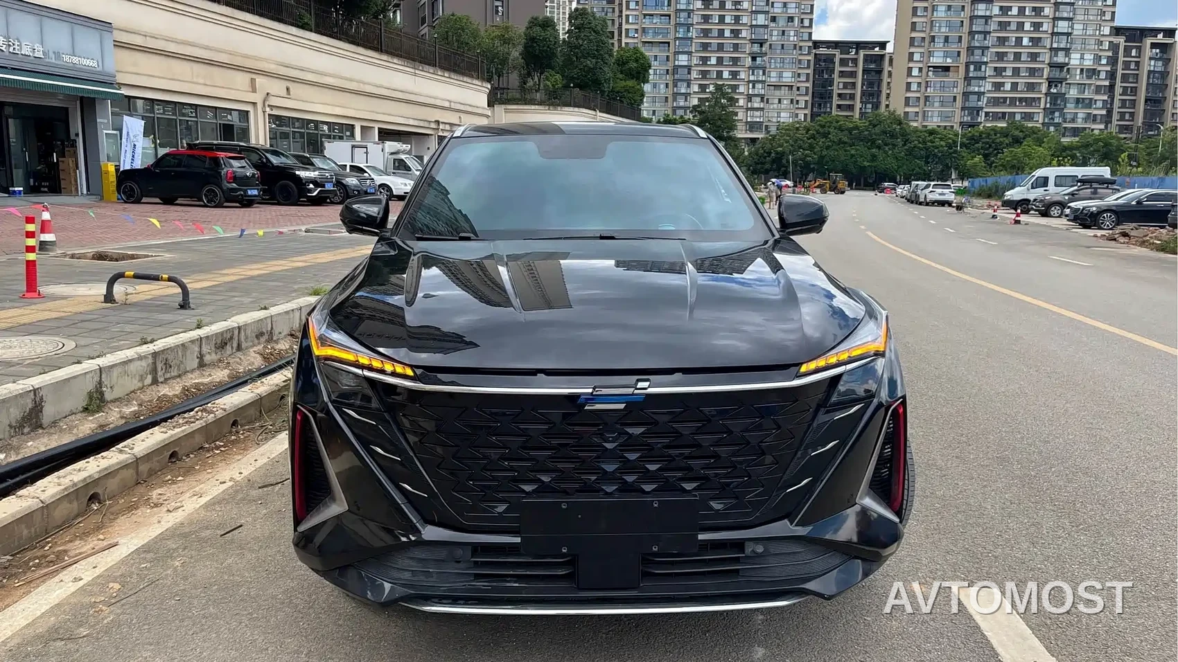 Changan Oshan Z6 2022 Blue Whale 1.5T DCT Intelligent Enjoyment — фото 2